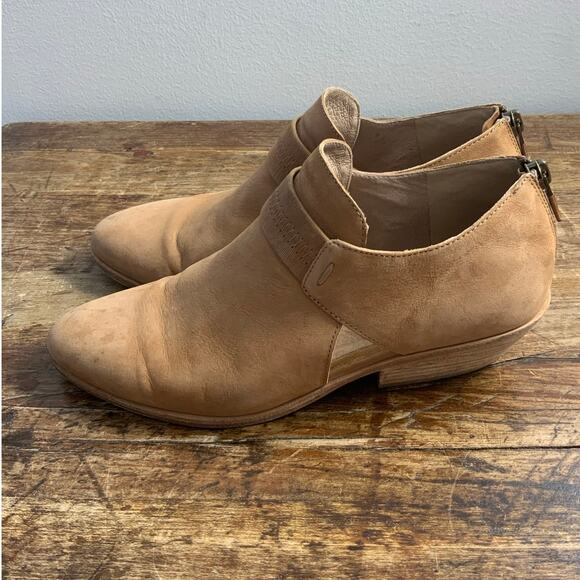 Eileen Fisher Brown Lisbon Cut out suede booties size 7.5 - Picture 3 of 6